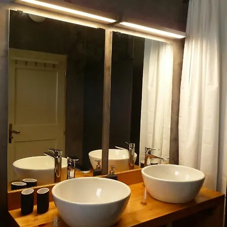 Jelkin Dvorac Holiday home